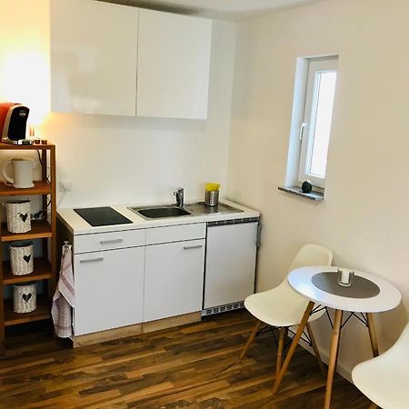 Top Renoviertes Apartement In Bester Lage Von Homburg- 5 Fussminuten Zur Uniklinik 홈부르크 외부 사진