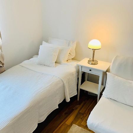 Top Renoviertes Apartement In Bester Lage Von Homburg- 5 Fussminuten Zur Uniklinik 홈부르크 외부 사진